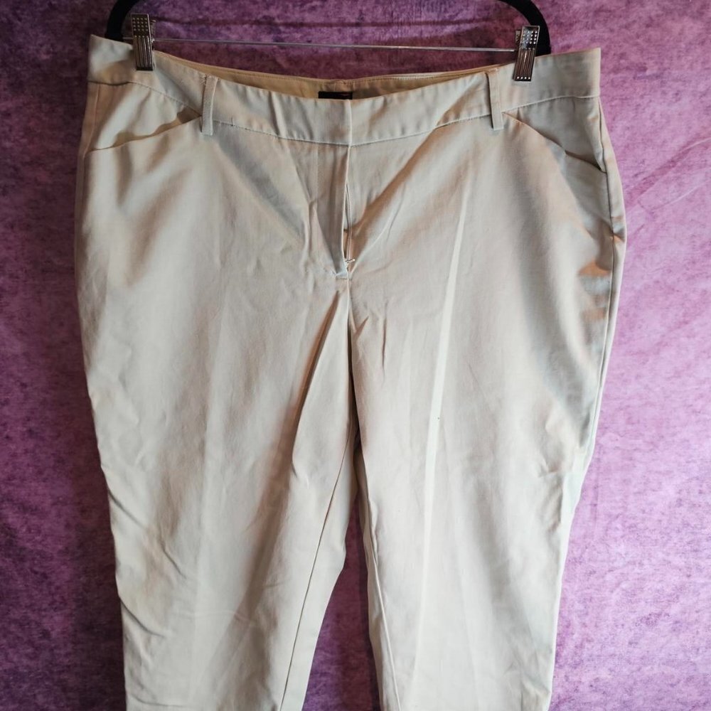 Dressy capris